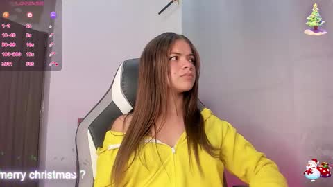 Paige online show from December 19, 3:13 am