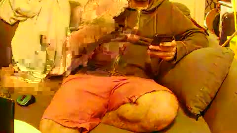 Snapshot of paikan07 chatting on April 12, 9:53 pm Paikan 07 online show from April 12, 9:53 pm