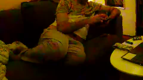 Snapshot of paikan07 chatting on April 18, 11:38 pm Paikan 07 online show from April 18, 11:38 pm