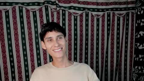 Snapshot of paimon_goetia chatting on October 10, 3:00 pm Alexander Grigori online show from October 10, 3:00 pm