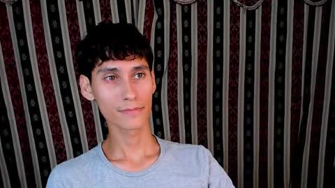 Snapshot of paimon_goetia chatting on October 18, 12:13 am Alexander Grigori online show from October 18, 12:13 am