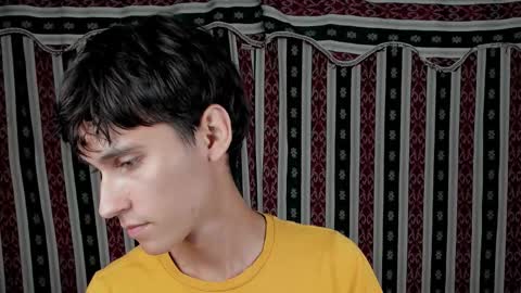 Snapshot of paimon_goetia chatting on November 8, 12:11 am Alexander Grigori online show from November 8, 12:11 am