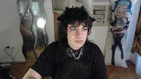 Snapshot of painprince69 chatting on April 24, 4:04 am Pain Prince online show from April 24, 4:04 am