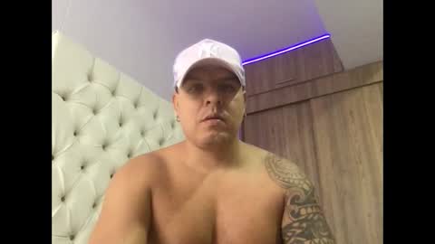 paisaexotico online show from October 24, 6:37 pm