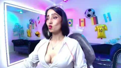 Snapshot of palmer__foxx chatting on July 16, 3:45 am Palmer online show from July 16, 3:45 am