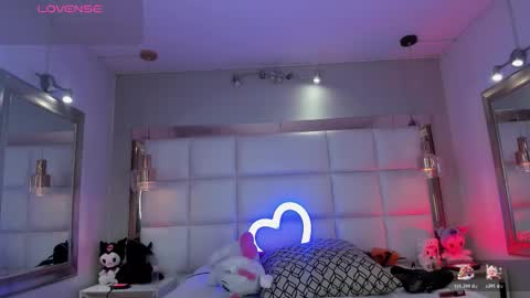 Snapshot of palmer_foster chatting on February 10, 9:19 pm Palmer online show from February 10, 9:19 pm