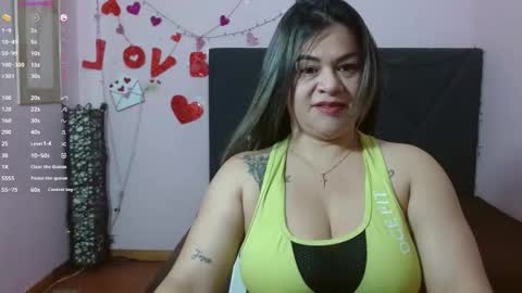 Snapshot of pamela_echeverria chatting on May 11, 11:16 am pamela_echeverria online show from May 11, 11:16 am