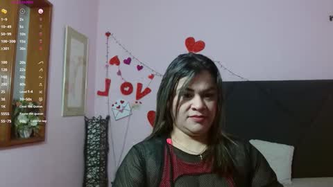 Snapshot of pamela_echeverria chatting on May 13, 11:07 am pamela_echeverria online show from May 13, 11:07 am