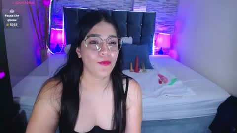 Snapshot of pamela_girl22 chatting on June 12, 11:35 pm pamela online show from June 12, 11:35 pm