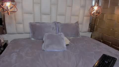 Snapshot of pamela_richardson chatting on April 23, 7:49 pm pamela_richardson online show from April 23, 7:49 pm