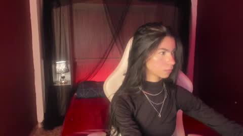 Snapshot of pamelaascott chatting on May 24, 4:06 am P A M online show from May 24, 4:06 am