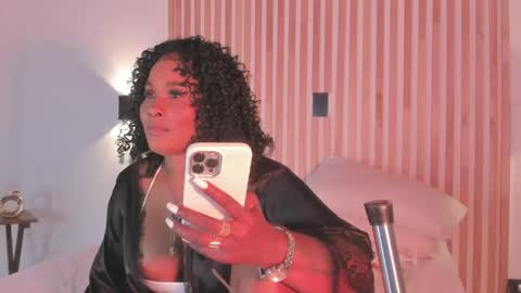 pamelamendez_1 online show from April 17, 11:08 pm