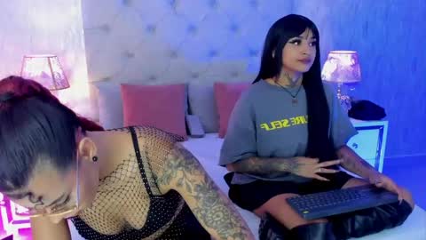 Snapshot of pamelamiler_ chatting on April 18, 1:59 pm TELL ME PAMELLA AND GIVE ME A GOOD GRADE ITS IMPORTANT online show from April 18, 1:59 pm