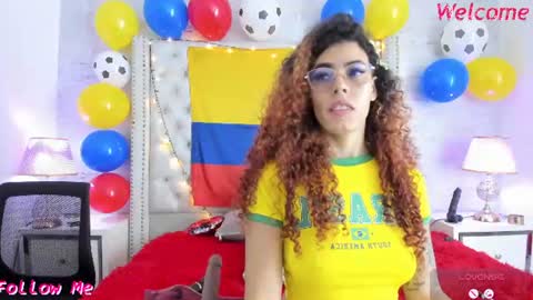 Snapshot of pamelamiler_ chatting on July 5, 2:24 pm TELL ME PAMELLA AND GIVE ME A GOOD GRADE ITS IMPORTANT online show from July 5, 2:24 pm