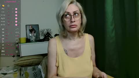 Snapshot of pamellamurphy chatting on April 20, 12:02 am pamellamurphy online show from April 20, 12:02 am