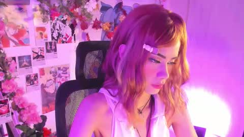 Snapshot of pamiruss0_ chatting on March 2, 8:32 am Instagram Thanks to Deathmemor for being a constant fan for 6 months really thank you very much online show from March 2, 8:32 am