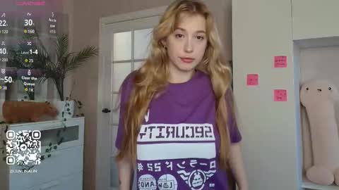 Lina online show from February 5, 2:16 am