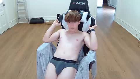 Snapshot of pandapen chatting on July 5, 6:59 pm Shane online show from July 5, 6:59 pm