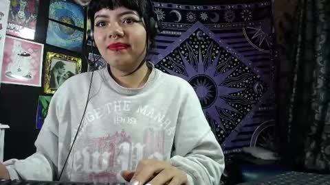 Snapshot of pandoragoddess chatting on June 19, 3:55 am online show from June 19, 3:55 am