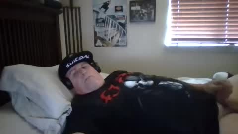 panos online show from April 7, 5:46 pm