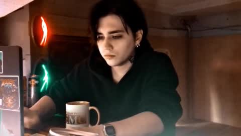 In bio online show from February 18, 1:07 pm