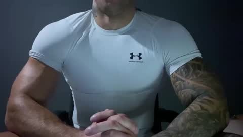 Snapshot of panther_style chatting on December 7, 8:00 am Oleg online show from December 7, 8:00 am