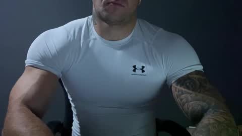 Snapshot of panther_style chatting on December 9, 4:56 am Oleg online show from December 9, 4:56 am