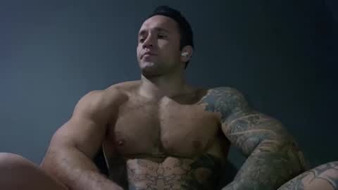 Snapshot of panther_style chatting on December 21, 3:47 am Oleg online show from December 21, 3:47 am