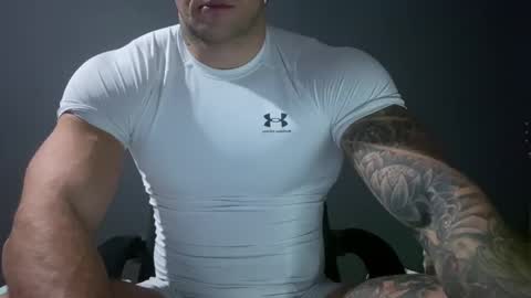 Snapshot of panther_style chatting on January 13, 5:01 am Oleg online show from January 13, 5:01 am