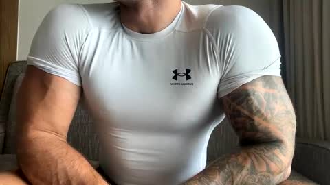 Snapshot of panther_style chatting on February 15, 2:26 am Oleg online show from February 15, 2:26 am