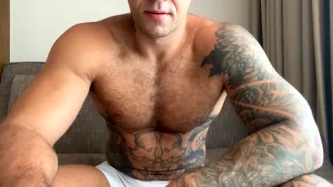 Snapshot of panther_style chatting on February 19, 5:05 am Oleg online show from February 19, 5:05 am