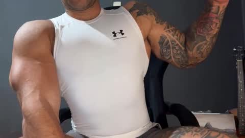 Snapshot of panther_style chatting on September 19, 6:37 am Oleg online show from September 19, 6:37 am