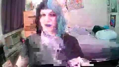Snapshot of pantygirl929135 chatting on April 8, 1:16 am Princess online show from April 8, 1:16 am