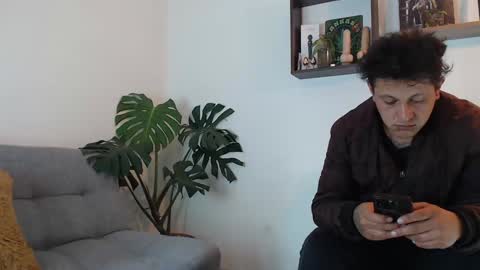 Snapshot of pantyhose_xxx_ chatting on December 27, 10:26 pm pantyhose_xxx_ online show from December 27, 10:26 pm