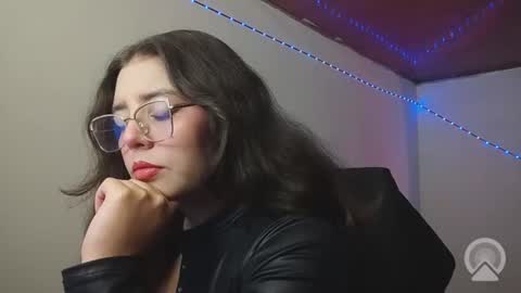 Snapshot of pao_ly chatting on June 22, 11:51 am Paola online show from June 22, 11:51 am