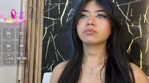 Snapshot of paola23_pm chatting on April 17, 5:43 am paola23_pm online show from April 17, 5:43 am