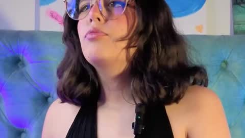 Paola Lyon online show from March 13, 7:09 pm