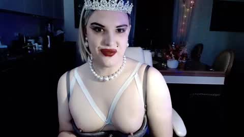 Sarina Williams online show from October 21, 9:32 am