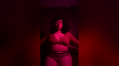 paolahyuga online show from March 5, 5:58 am