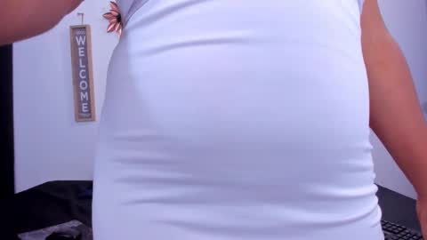 Snapshot of paolitaken chatting on February 14, 12:41 am paolitaken online show from February 14, 12:41 am