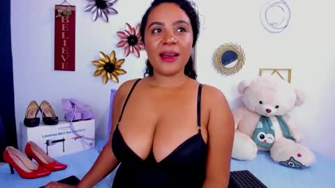 Snapshot of paolitaken chatting on March 13, 1:23 am paolitaken online show from March 13, 1:23 am