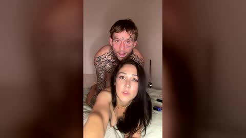 Snapshot of papalion11493 chatting on May 26, 2:40 am Peaches Eggplant online show from May 26, 2:40 am