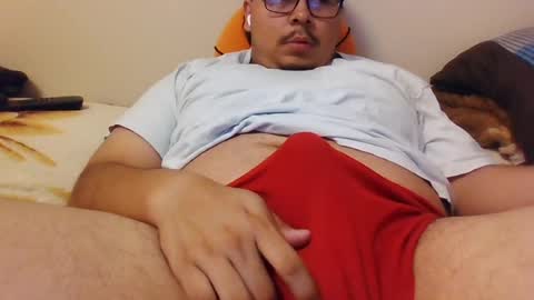 Snapshot of papichulo8965 chatting on July 6, 4:31 am papichulo8965 online show from July 6, 4:31 am