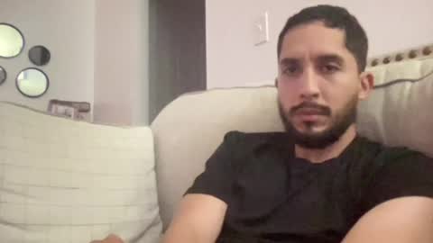 papicubano_guapo23cm online show from April 19, 5:51 am