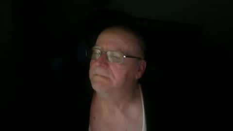 papilly online show from March 30, 8:37 am