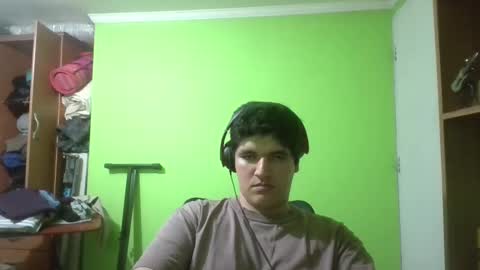 Snapshot of papitowilly999 chatting on February 7, 5:10 am Papito online show from February 7, 5:10 am