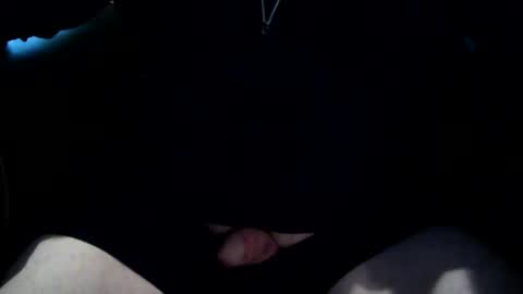 Ricky online show from December 9, 8:01 pm