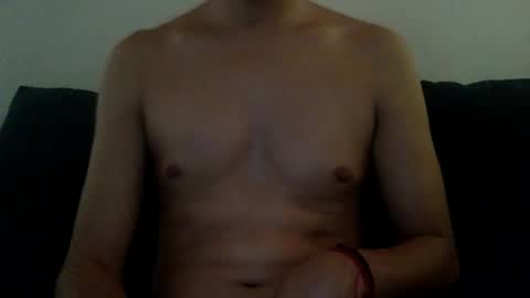 Snapshot of papy_dani33 chatting on April 19, 2:27 pm papy_dani33 online show from April 19, 2:27 pm