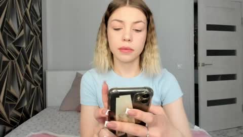 Melena online show from April 21, 9:15 am