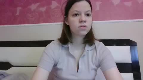 paradise_tease online show from January 13, 8:30 am